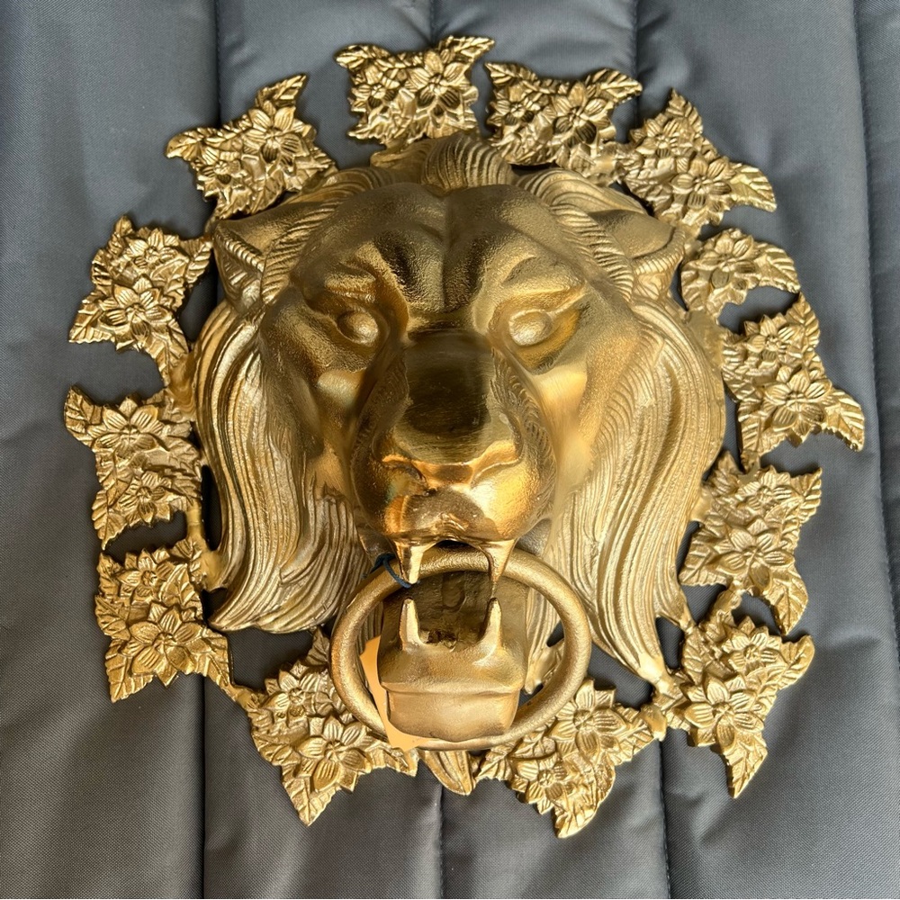 RARE - Oversized Metal Lion Head Door Knocker